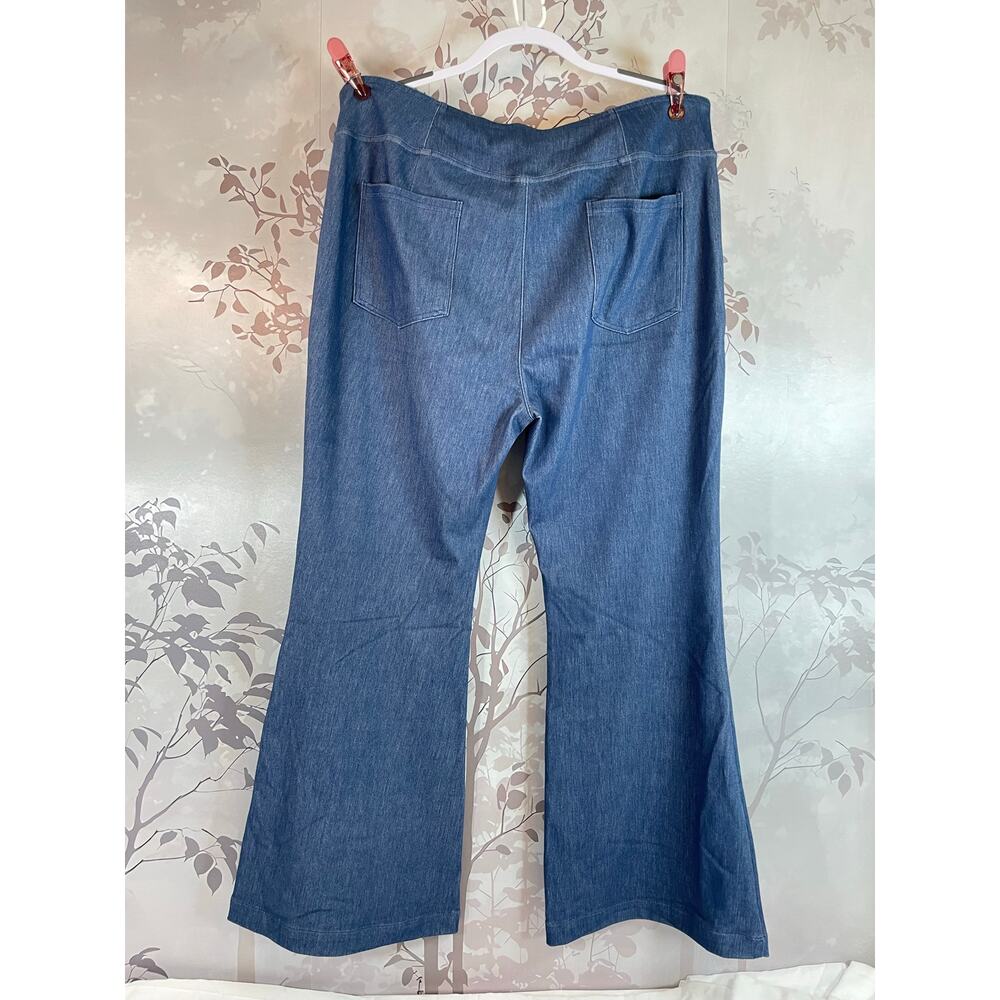 Halara Crossover Waist Flare Denim Look Soft Knit Pants Medium Blue 3X Plus - Picture 2 of 5